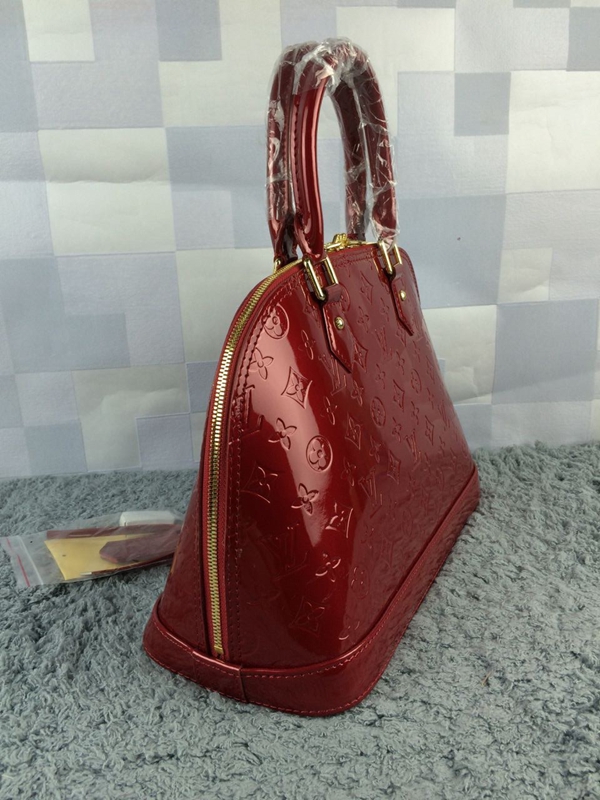 ルイヴィトンバッグ側面デザイン